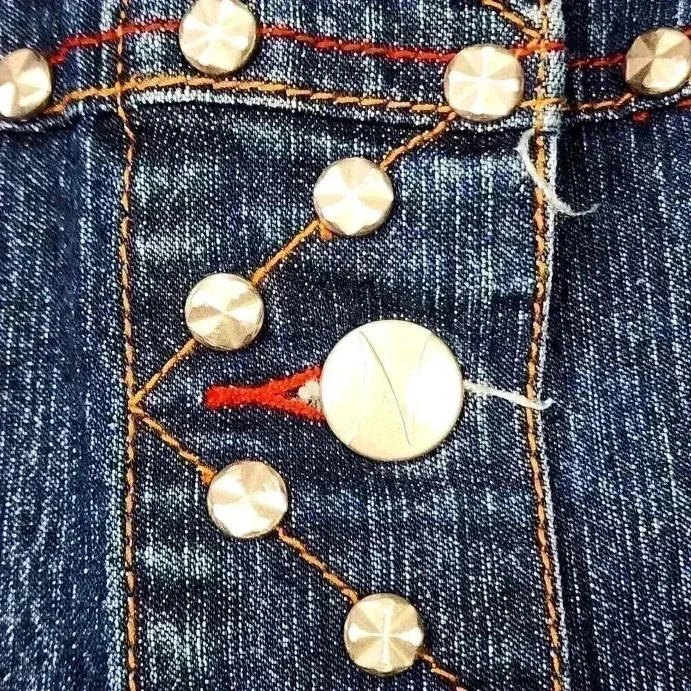 NEESO London Women's Jean Jacket L Metal Studs Patches Red New York Retro Y2K - Picture 11 of 16